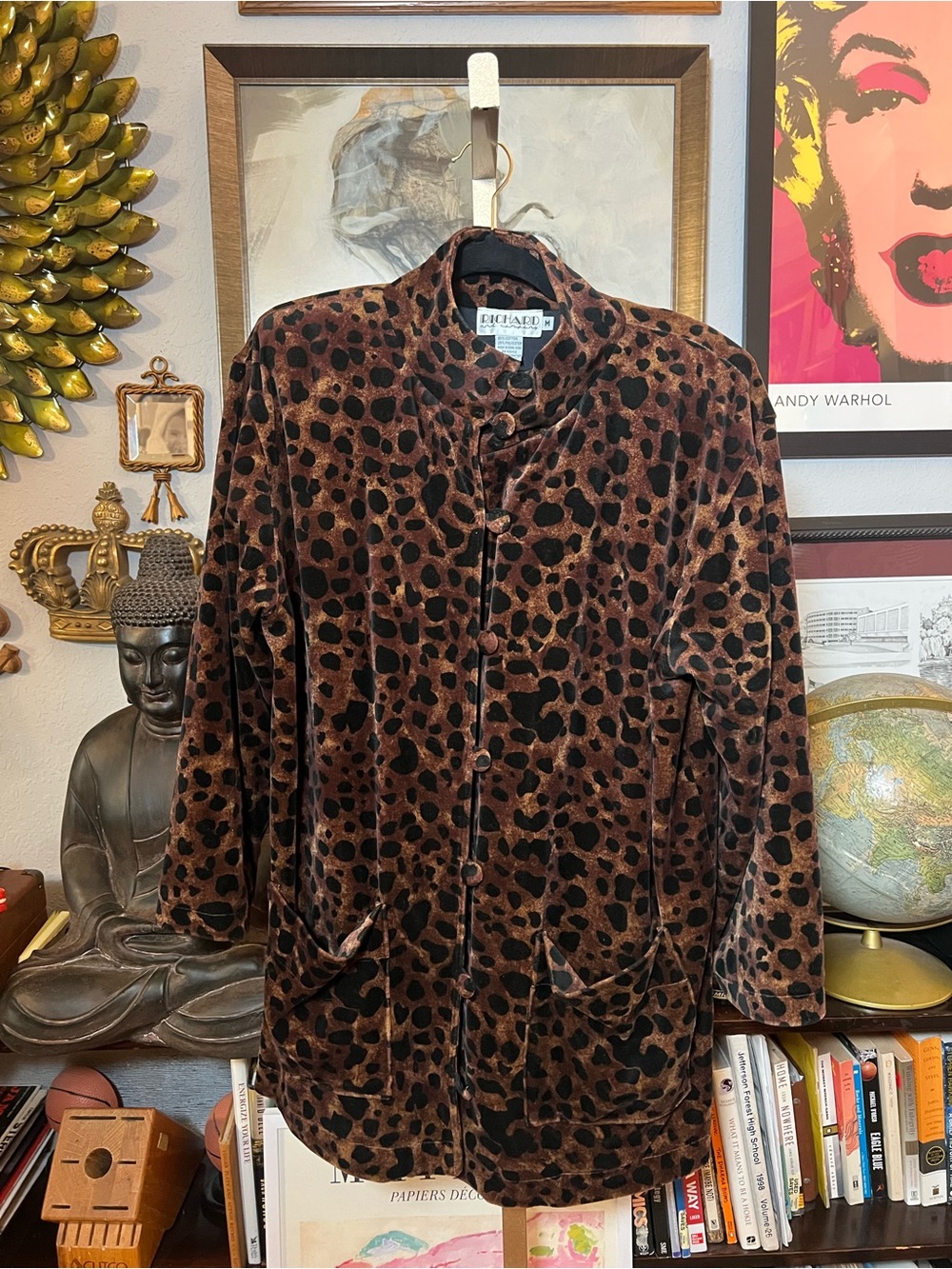 1980’s Richard and Company Brown & Black Velvet Leopard-Print Blazer/Coat - P:23